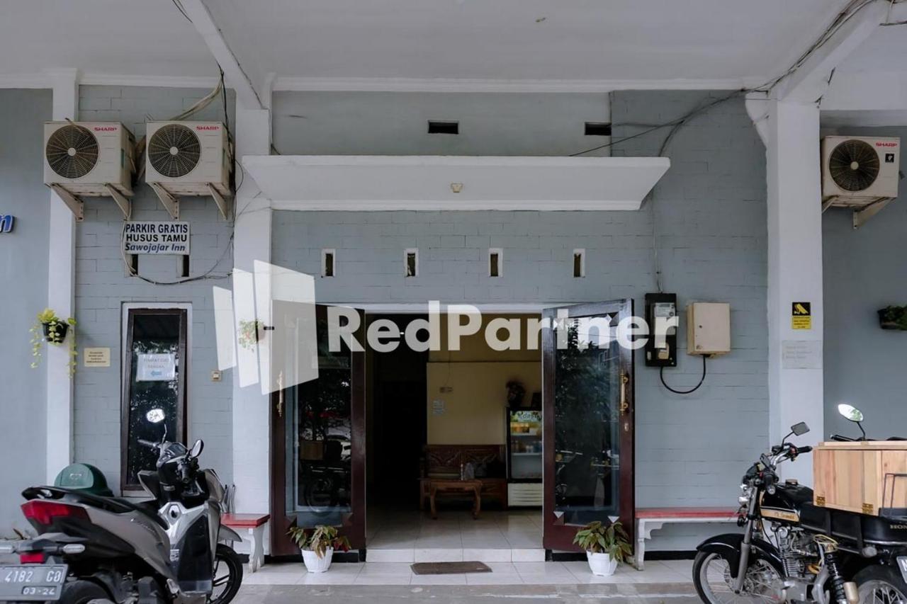 Sawojajar Inn Mitra Reddoorz Malang Esterno foto